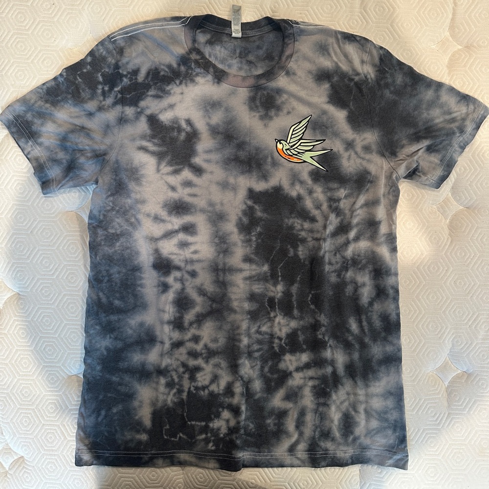 Lifting Culture shirt. Size: Large.